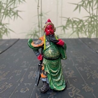 Гуань Гун цветная нецка