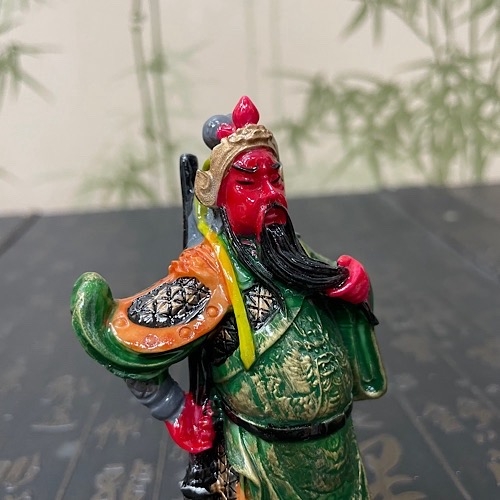 Гуань Гун цветная нецка Гуань Гун цветная нецка — изображение 3