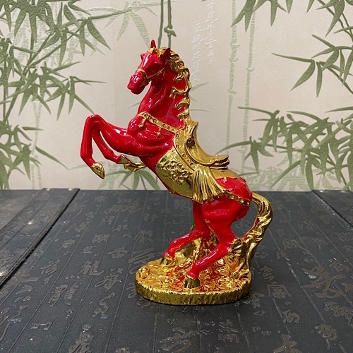 Лошадь на дыбах красная Лошадь на дыбах красная — изображение 5